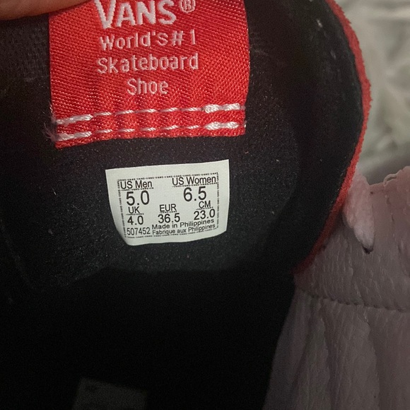 Vans - Picture 5 of 5